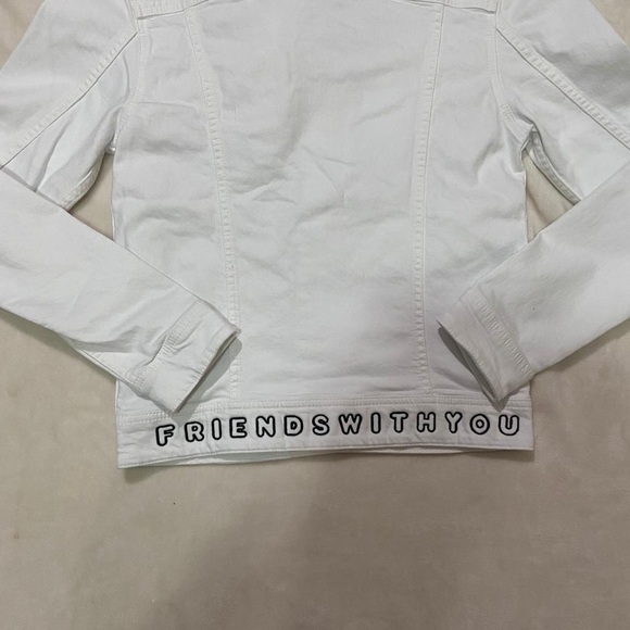 Guess denim jacket special edition 
Friends with you collab edition - Picture 4 of 6